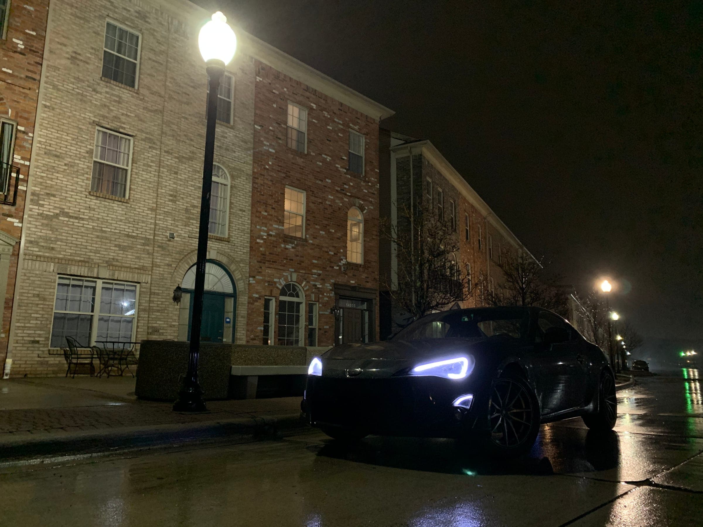 BRZ next to lamppost